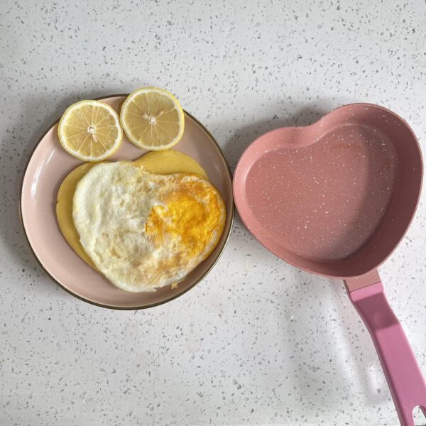 mini heart shaped frying pan