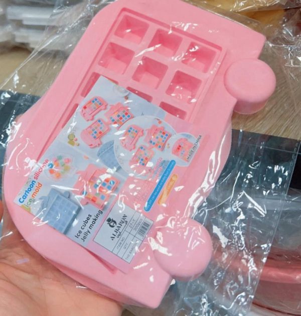 Animal-Shaped Silicone Ice Mold Tray – Cute Frozen Treats Maker for Milk & Fruit