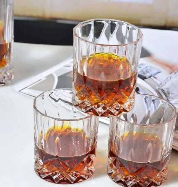 Elite Crystal Series Wine Glass Set