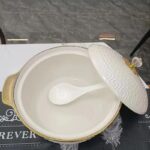 2.5L Luxurious Ceramic Soup Pot with Gold Accents