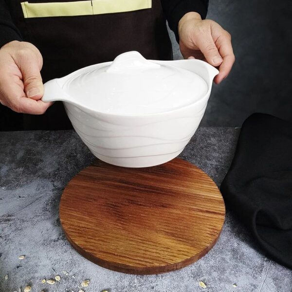 2.5L Luxurious Ceramic Soup Pot with Gold Accents